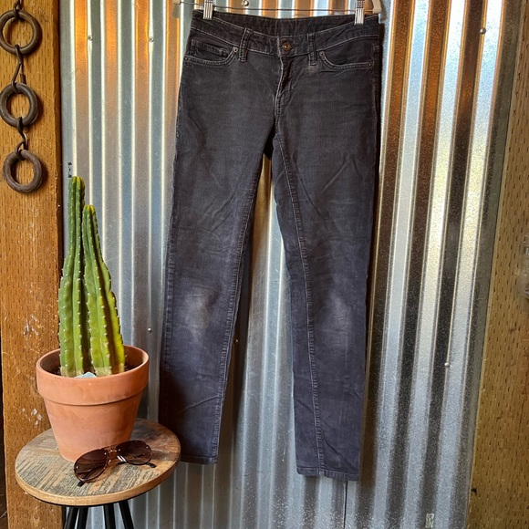 Patagonia Everyday Corduroy Pant ***Read Flaws - Picture 2 of 7